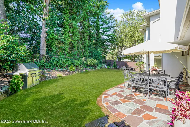 $1,899,999 | 135 Nixon Avenue | Ward Hill