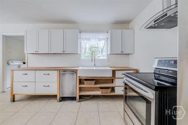 $1,950 | 17 Summit Drive, Savannah, GA 31406