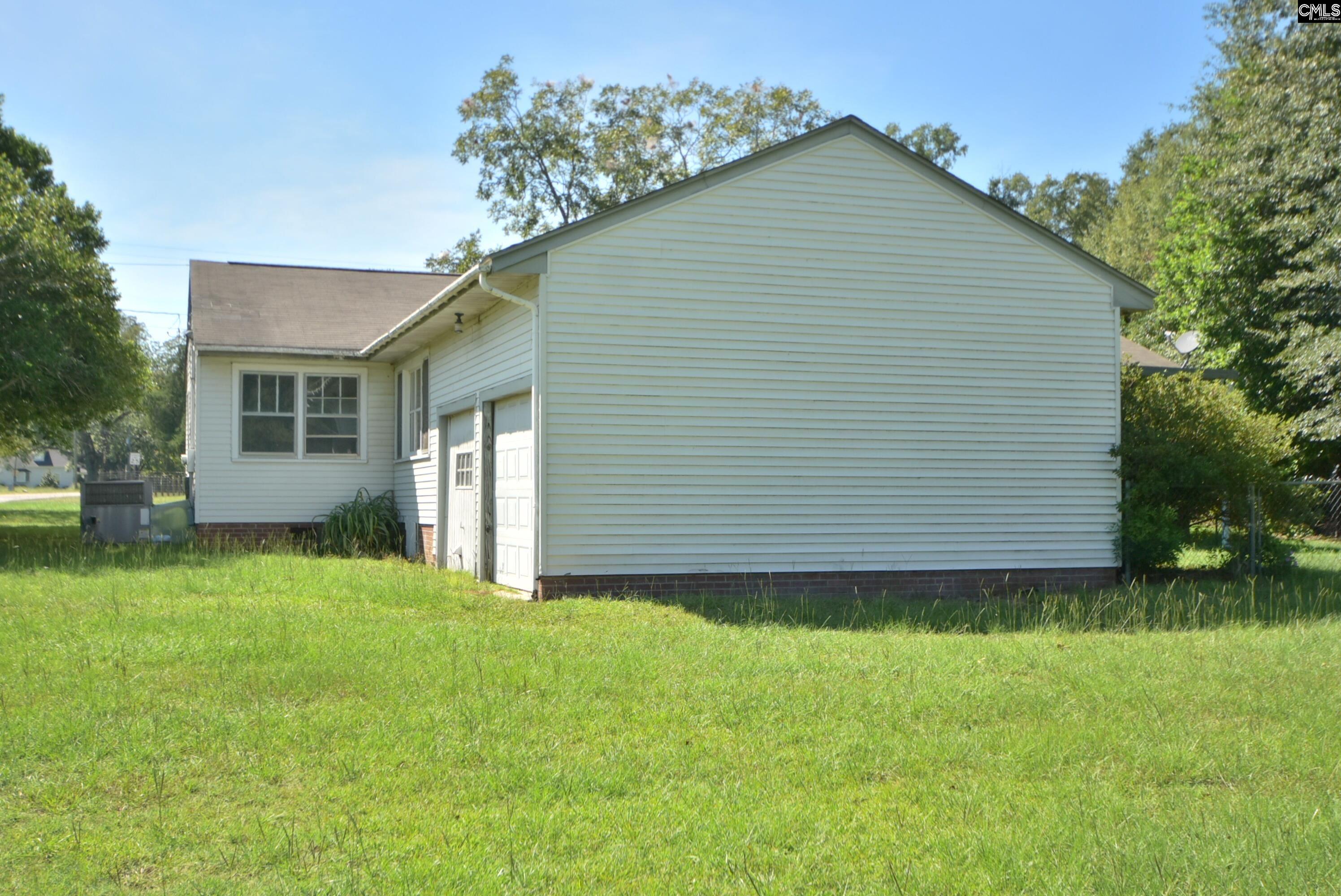 209 Noble Street Ridge Spring, SC 29129 - Photo 3 of 21 Gallery Image 3