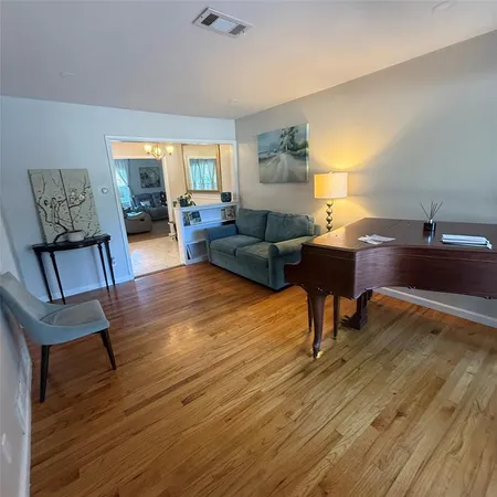 $2,800 | 1808 Donna Street, Arlington, TX 76013