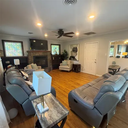 $2,800 | 1808 Donna Street, Arlington, TX 76013