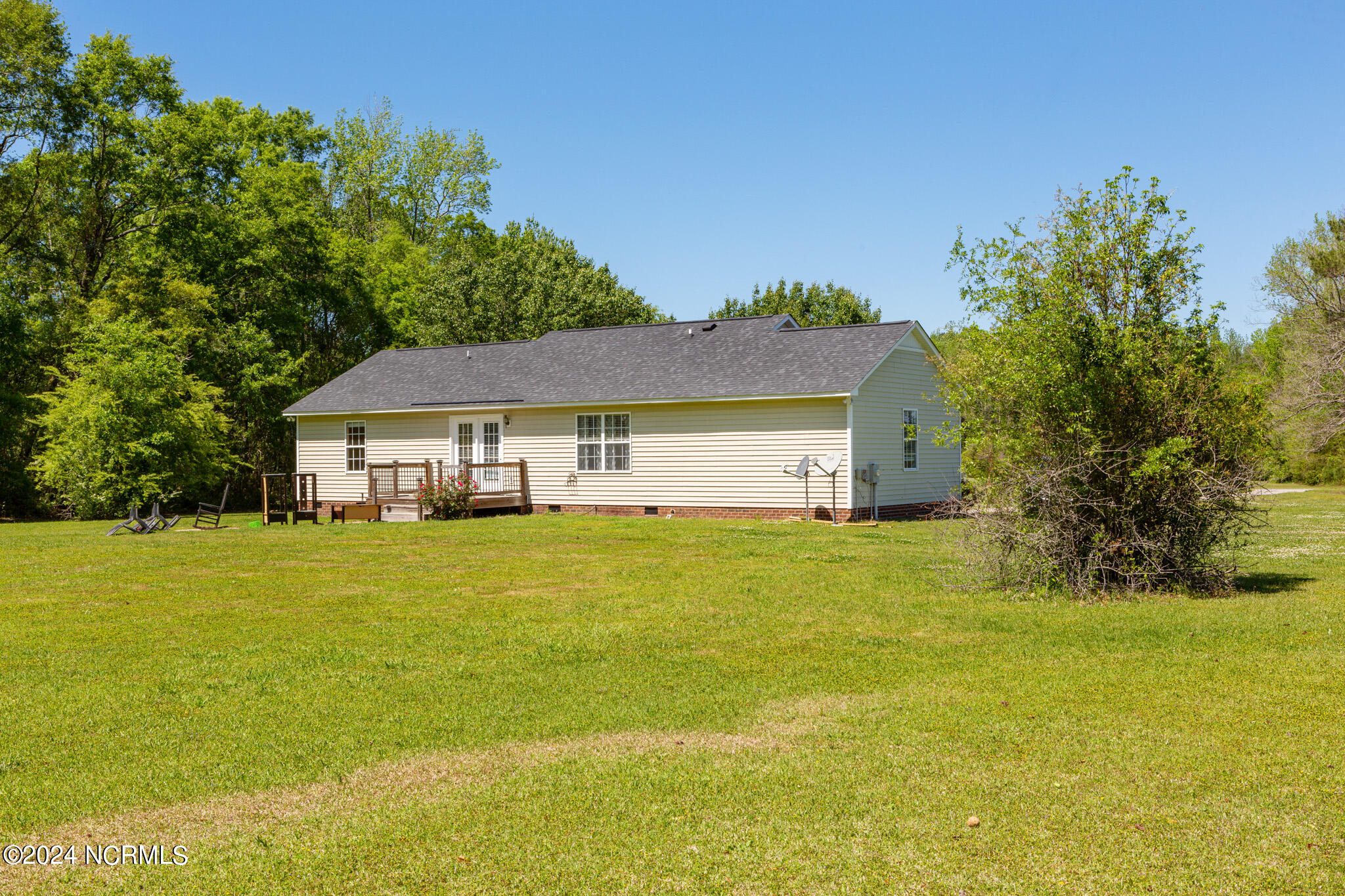1263 Elijah Loftin Road Kinston, NC 28504 - Photo 7 of 29 ext (8)