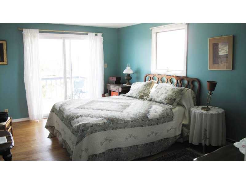 311 Spring Street Block Island, RI 02807 - Photo 15 of 21 Bedroom.