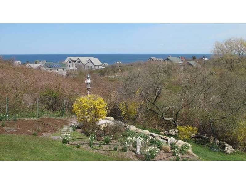 311 Spring Street Block Island, RI 02807 - Photo 6 of 21 Yard/Garden.
