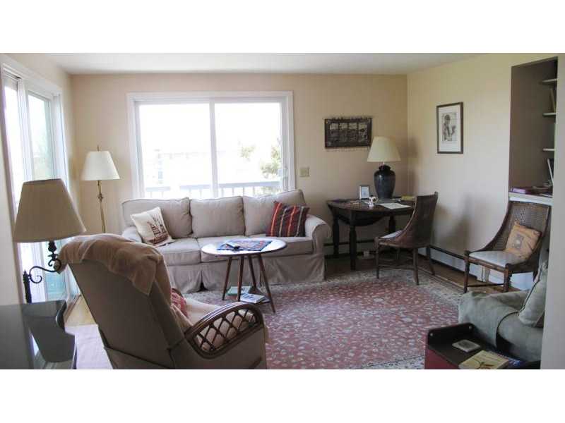311 Spring Street Block Island, RI 02807 - Photo 9 of 21 Living Room.