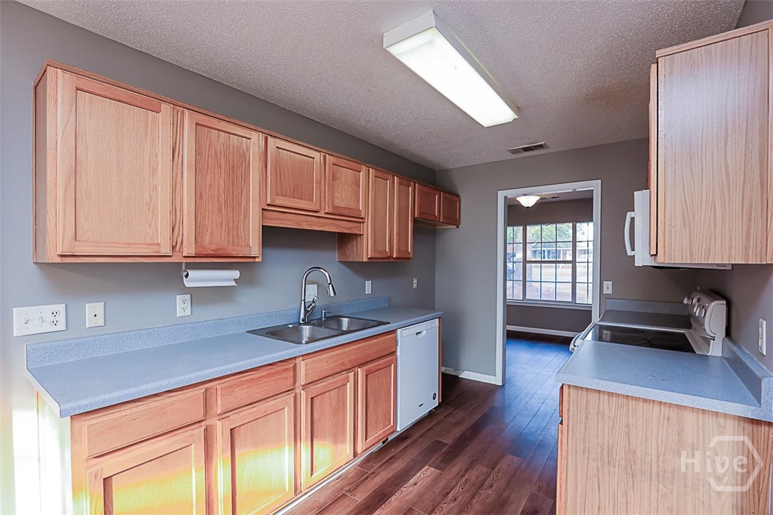 144 Jennifer Circle Rincon, GA 31326 - Photo 11 of 34