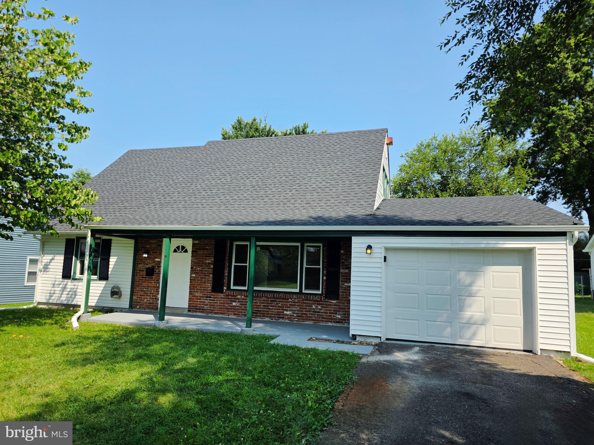 11 Guild Court Willingboro, NJ 08046 - Photo 2 of 16 front view of a house with a yard