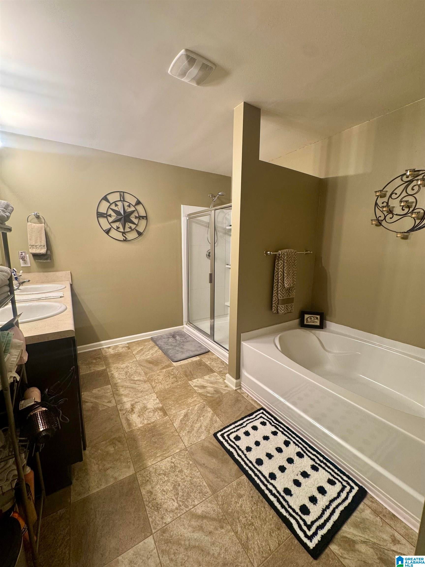 233 Addison Drive Calera, AL 35040 - Photo 25 of 34 Gallery Image 25