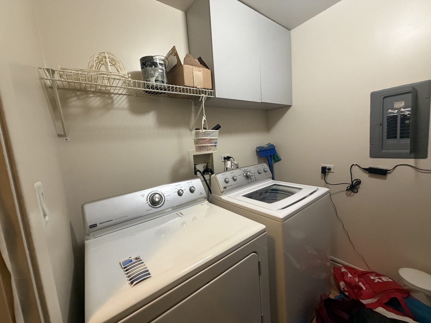 5149 Coventry Lane, Unit 6B1 Gurnee, IL 60031 - Photo 19 of 19 a utility room with dryer and washer