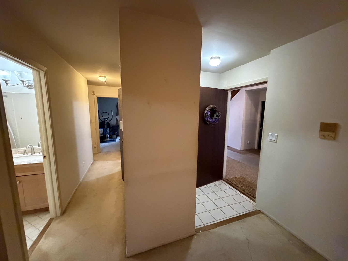 5149 Coventry Lane, Unit 6B1 Gurnee, IL 60031 - Photo 5 of 19 a view of an empty room