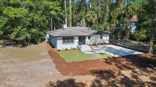 $730,000 | 38 Vinel Lane, Bluffton, SC 29910