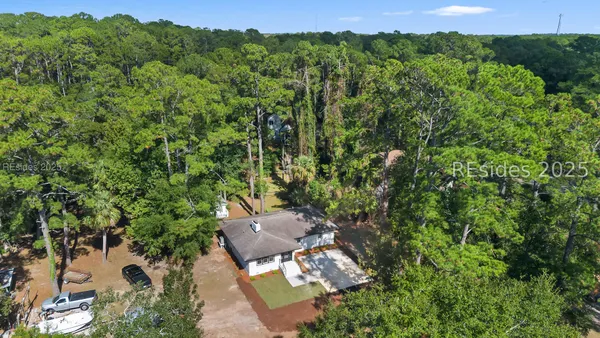 $730,000 | 38 Vinel Lane, Bluffton, SC 29910