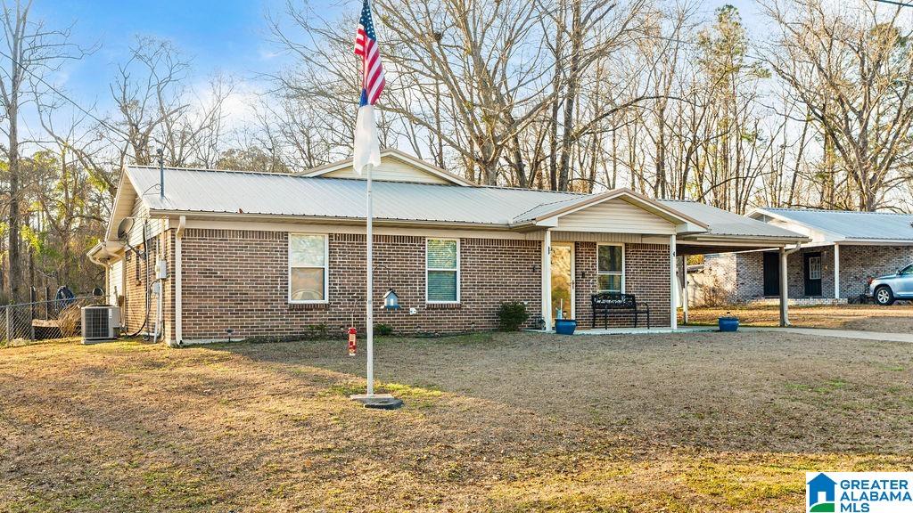 103 Randall Circle Clanton, AL 35045 - Photo 2 of 38