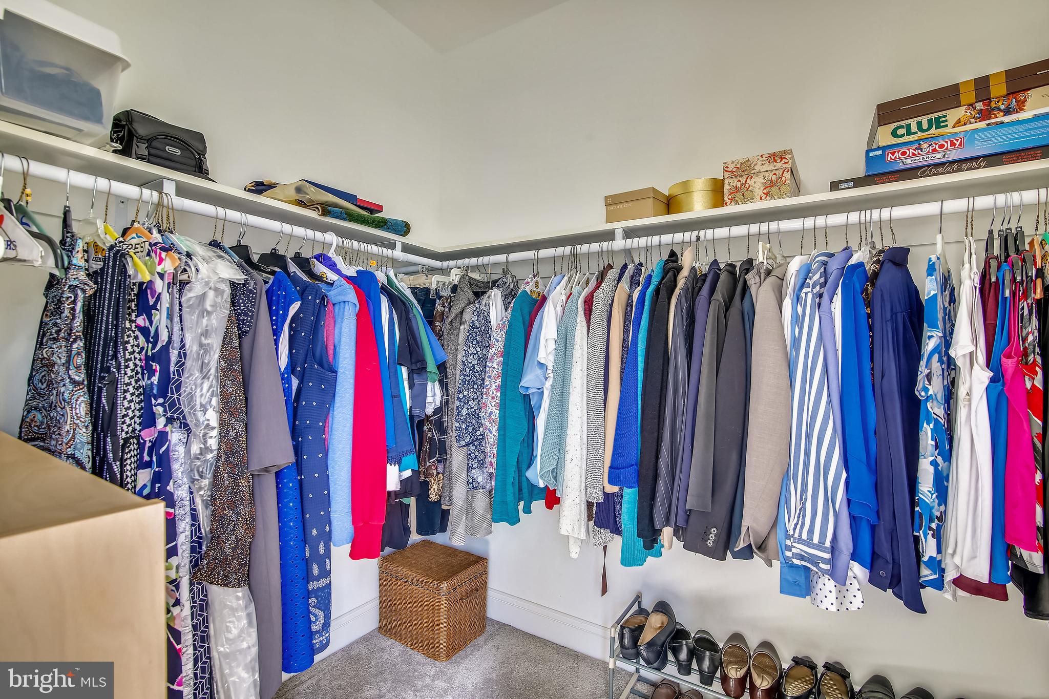 123 Bucksfield Road Gaithersburg, MD 20878 - Photo 28 of 83 Primary walk-in closet