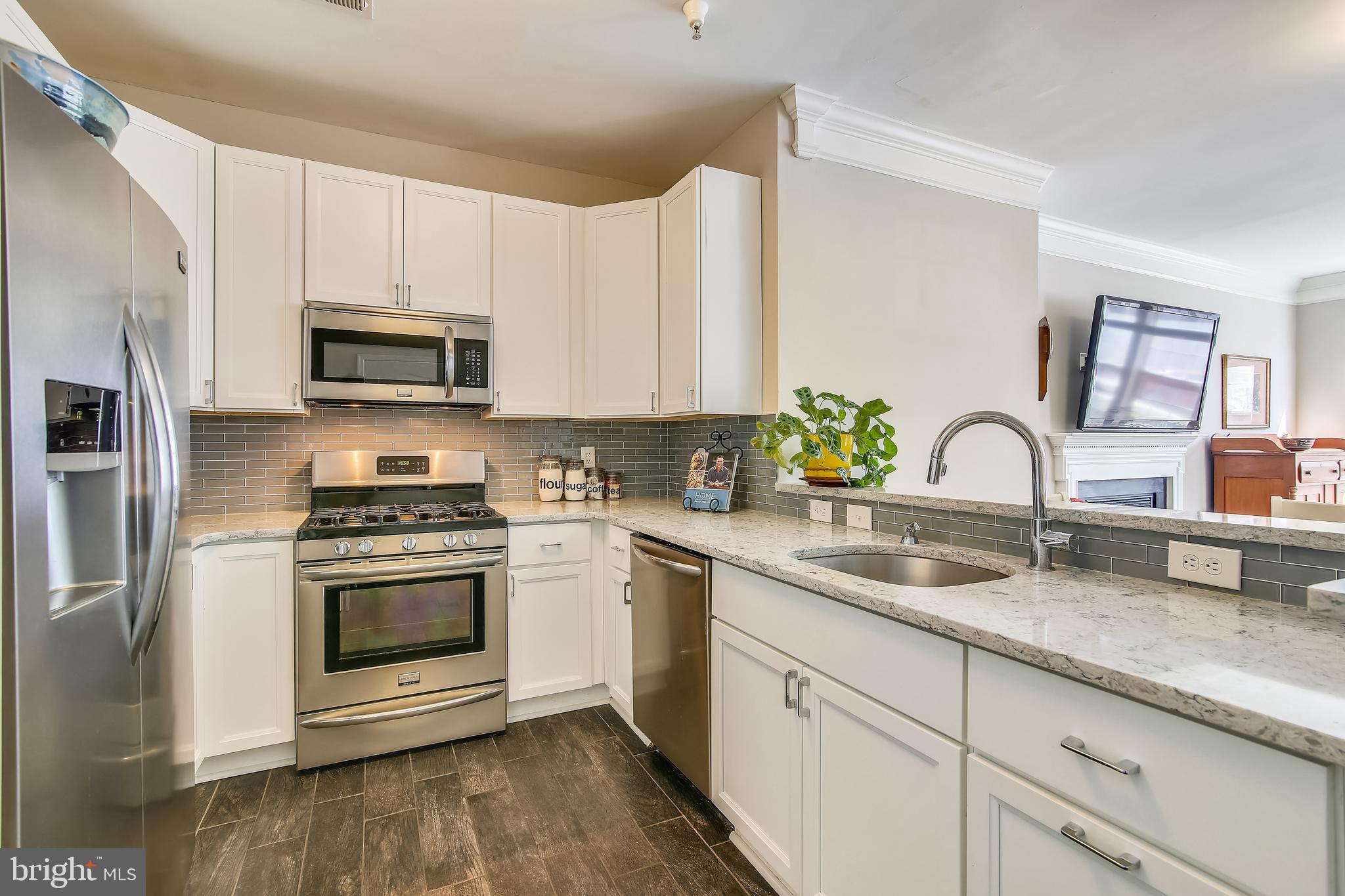 123 Bucksfield Road Gaithersburg, MD 20878 - Photo 9 of 83 Stainless Steel appliances
