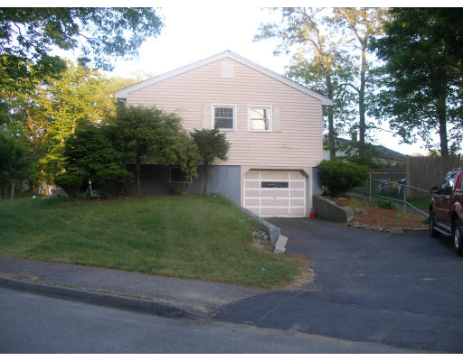 9 Niles Road Randolph, MA 02368 - Photo 2 of 4 Gallery Image 2