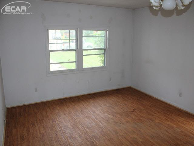 5551 Independence Colony Road Grand Blanc, MI 48439 - Photo 17 of 32 21381955-16.JPG