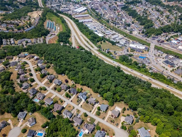 $1,100,000 | 110 Hook Street, Canonsburg, PA 15317