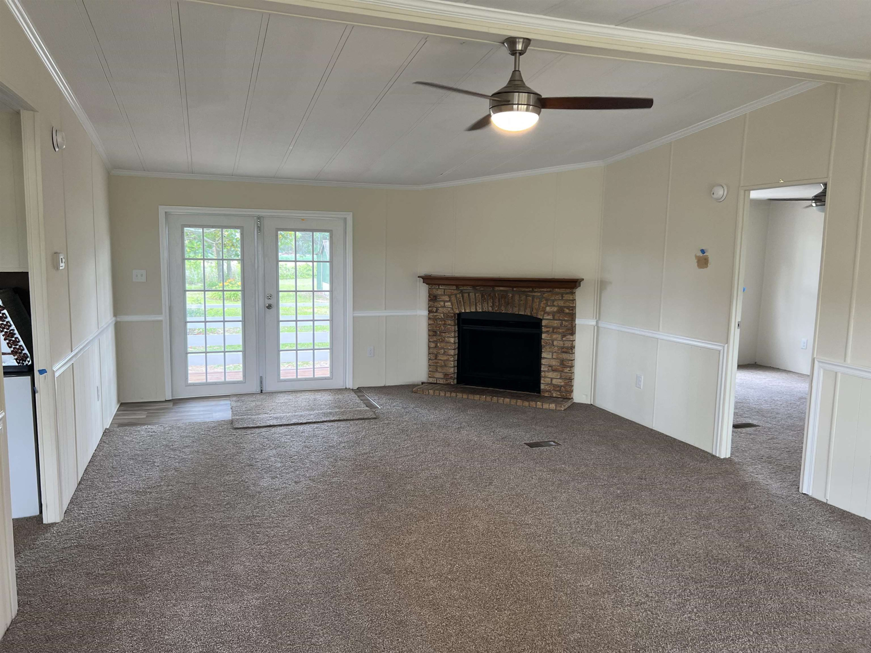 4784 Glendale Road Kenly, NC 27542 - Photo 14 of 40 Family Room