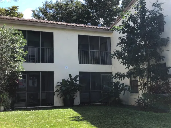 $2,400 | 2650 Greenwood Terrace, Unit G222, Boca Raton, FL 33431