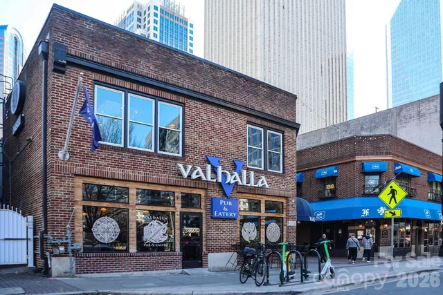 $215,000 | 525 North Graham Street, Unit 3B, Charlotte, NC 28202