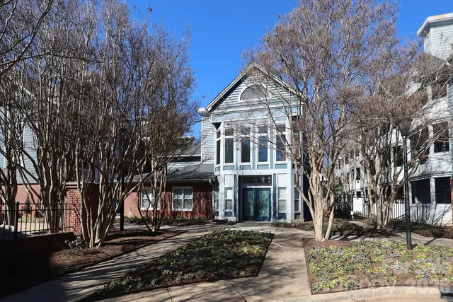 $215,000 | 525 North Graham Street, Unit 3B, Charlotte, NC 28202