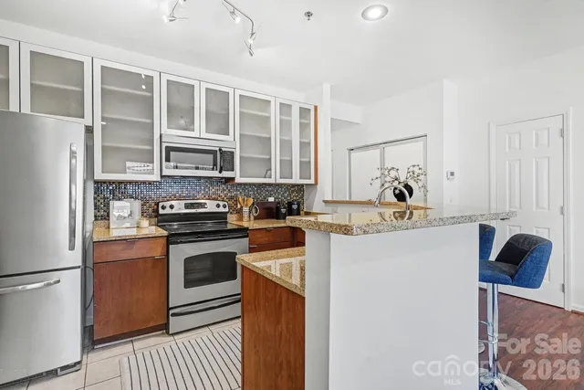 $215,000 | 525 North Graham Street, Unit 3B, Charlotte, NC 28202