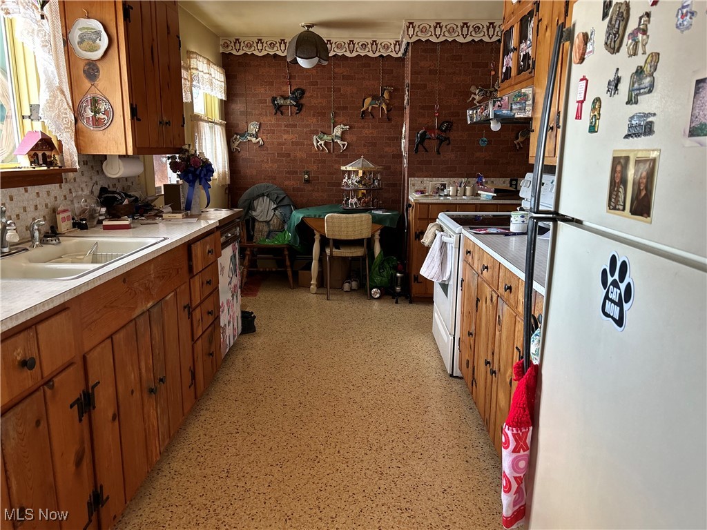 721 Garrison Road Ashtabula, OH 44004 - Photo 11 of 50