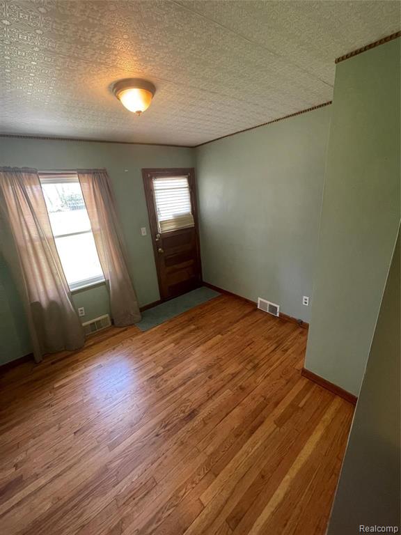 16805 Inkster Road Taylor, MI 48180 - Photo 24 of 37