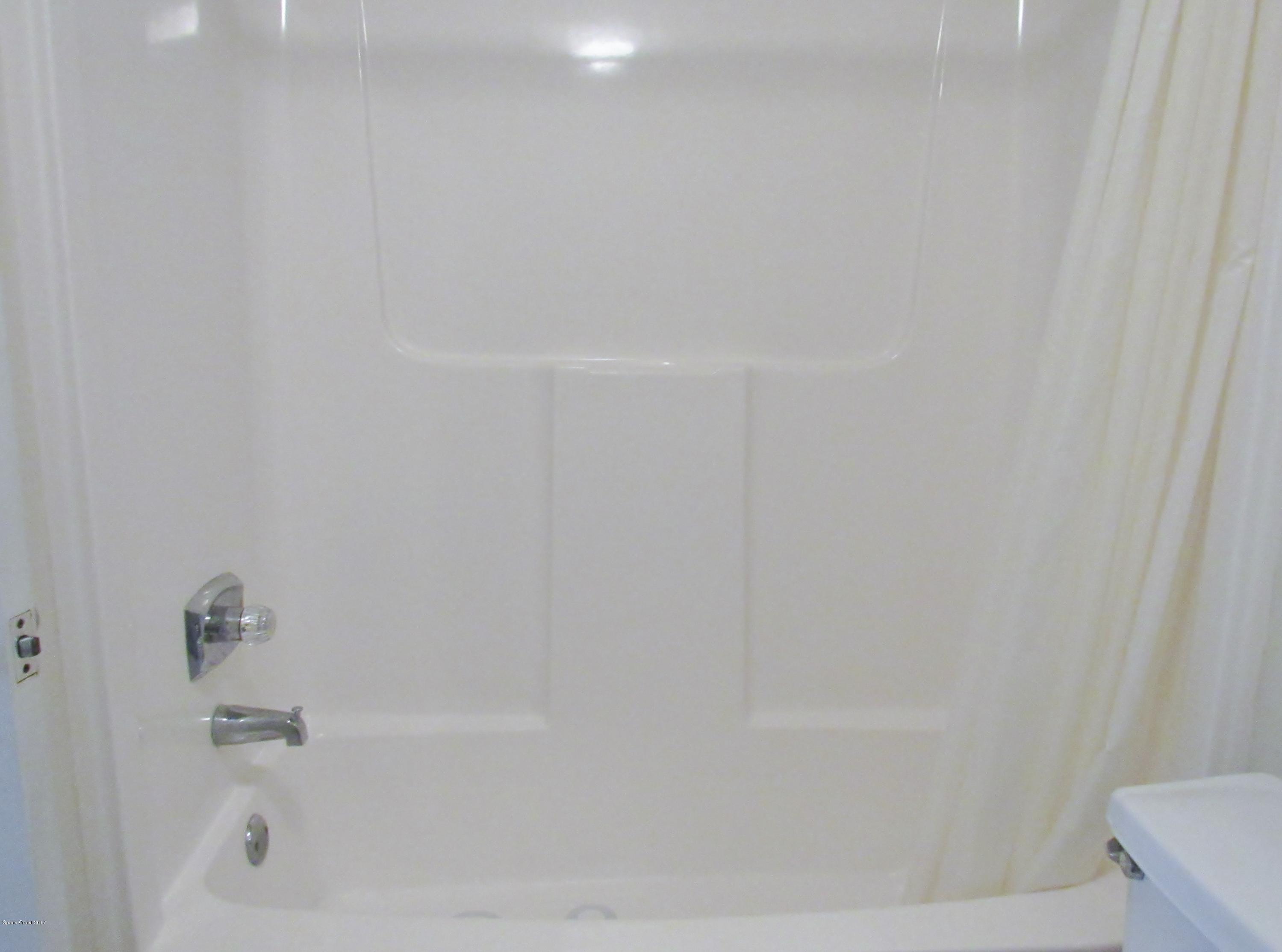 1937 Quail Ridge Court, Unit 102 Cocoa, FL 32926 - Photo 22 of 30 Second Bath