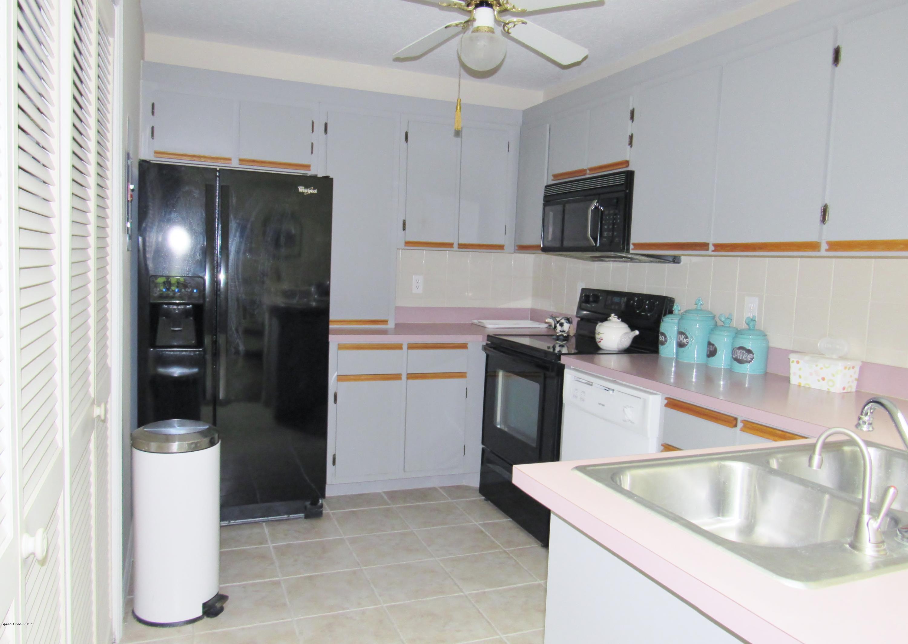 1937 Quail Ridge Court, Unit 102 Cocoa, FL 32926 - Photo 8 of 30 Kitchen