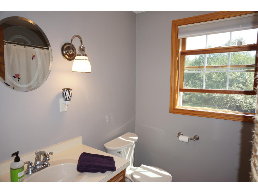 133 Beard Road New Boston, NH 03070 - Photo 11 of 20 Gallery Image 11