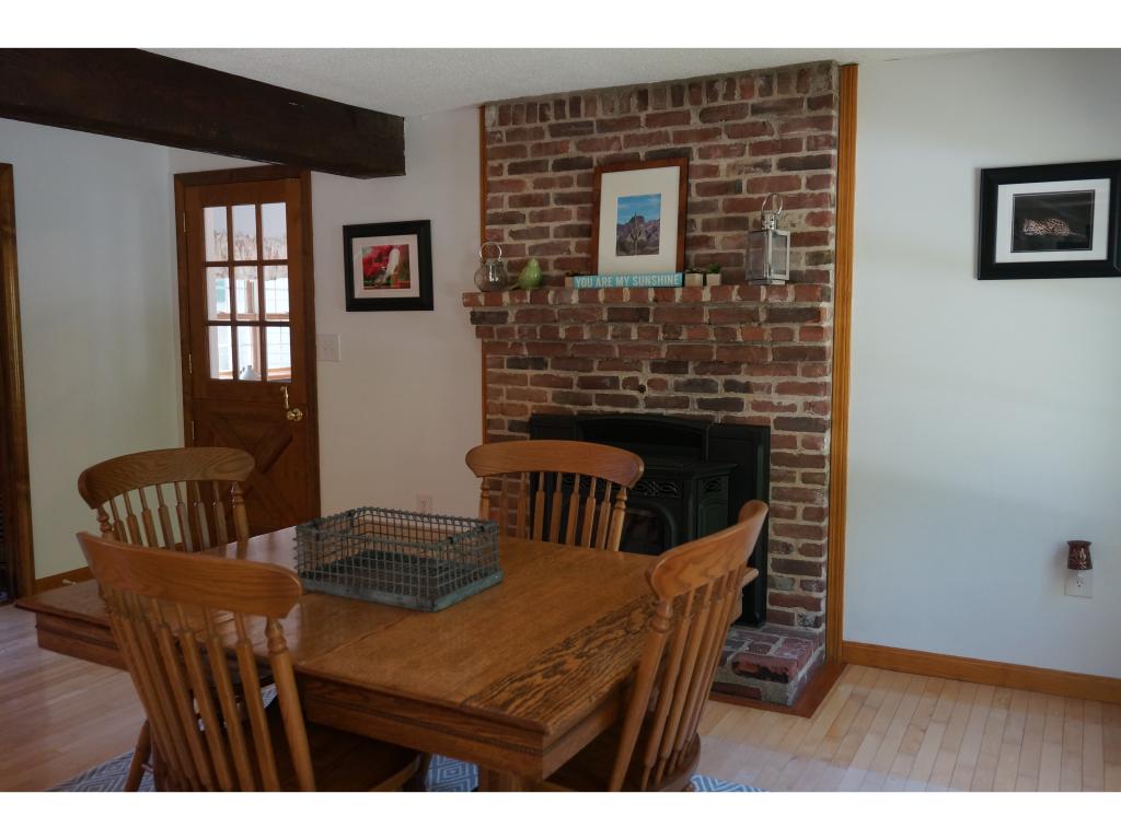 133 Beard Road New Boston, NH 03070 - Photo 5 of 20 Gallery Image 5