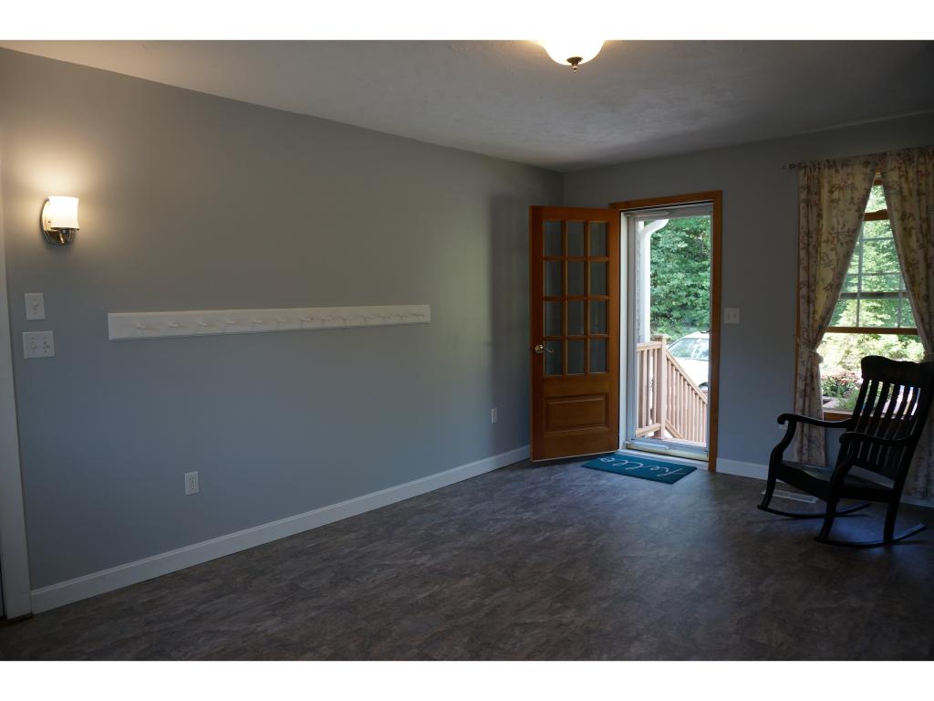 133 Beard Road New Boston, NH 03070 - Photo 10 of 20 Gallery Image 10