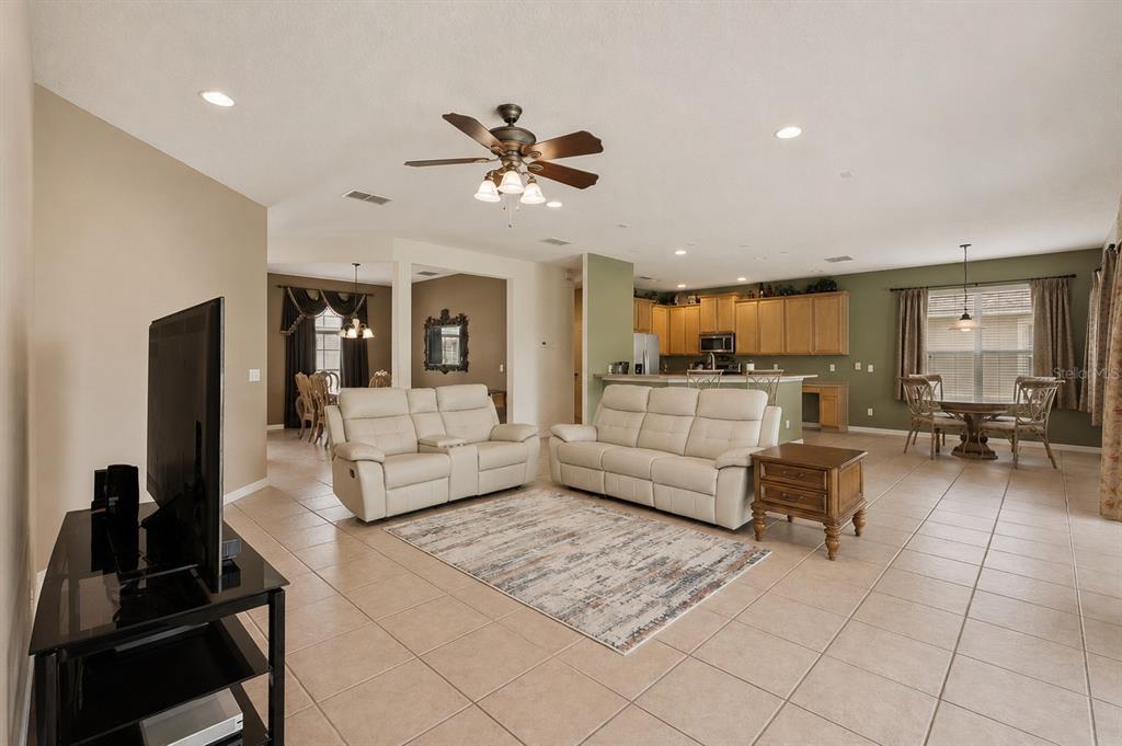 2582 Double Tree Place Oviedo, FL 32766 - Photo 7 of 65