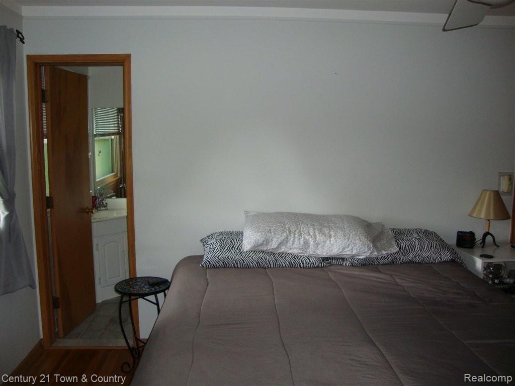 781 Cobblestone Drive Rochester, MI 48309 - Photo 27 of 47 DSC01075.JPG