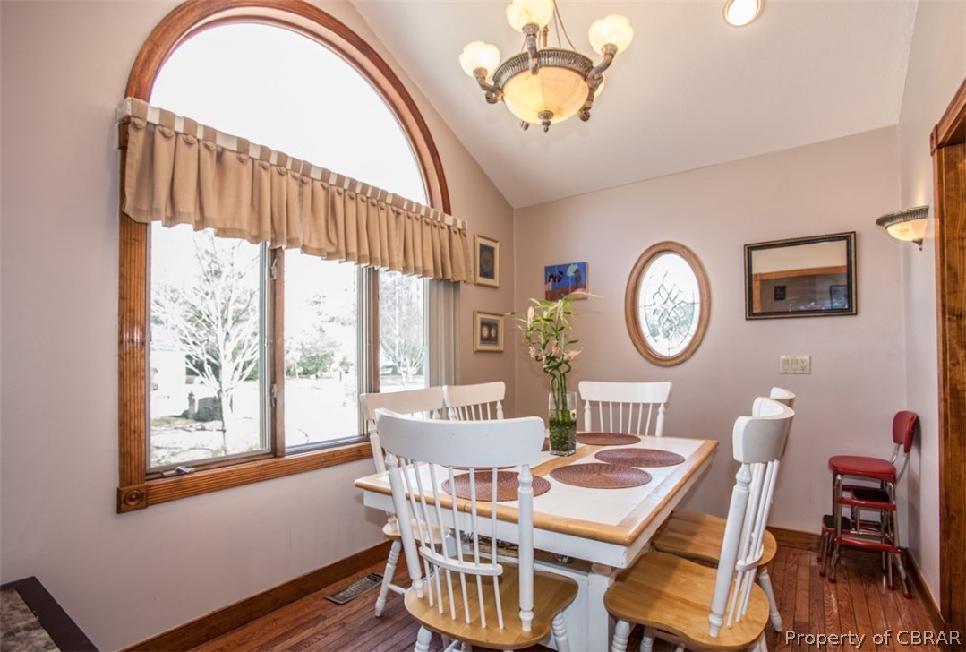 6646 Branch Road Hayes, VA 23072 - Photo 14 of 50 Gallery Image 14