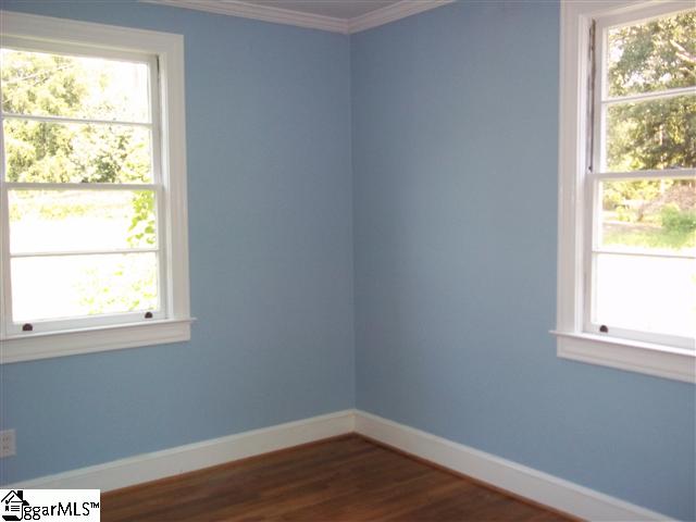 107 Ridgecrest Drive Greenville, SC 29609 - Photo 15 of 24 Gallery Image 15