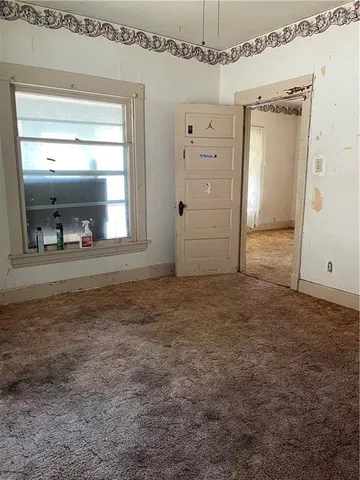 $22,000 | 2713 Stevens Avenue, Parsons, KS 67357