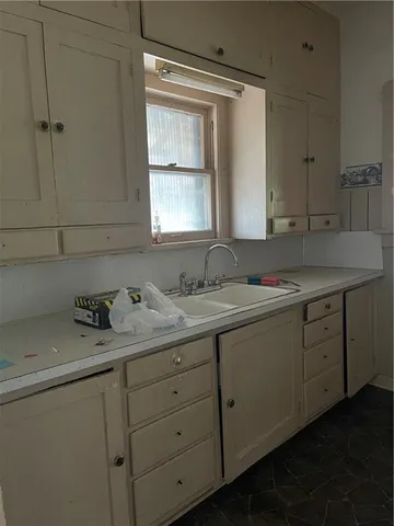 $22,000 | 2713 Stevens Avenue, Parsons, KS 67357