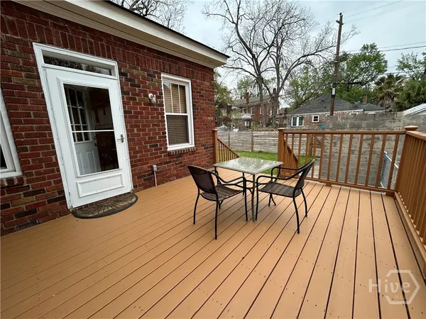 $2,600 | 1106 East 51st Street, Savannah, GA 31404