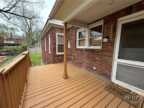 $2,600 | 1106 East 51st Street, Savannah, GA 31404