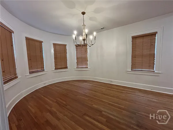 $2,600 | 1106 East 51st Street, Savannah, GA 31404