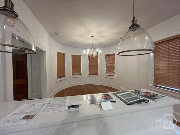 $2,600 | 1106 East 51st Street, Savannah, GA 31404