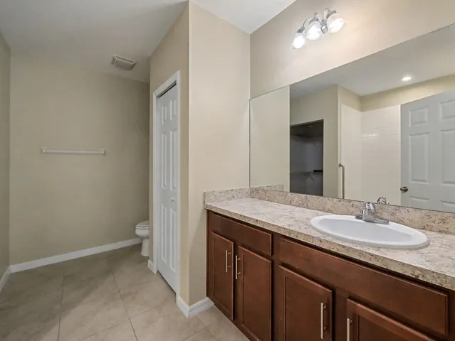 $320,000 | 5234 Oakland Lake Circle, Fort Pierce, FL 34951