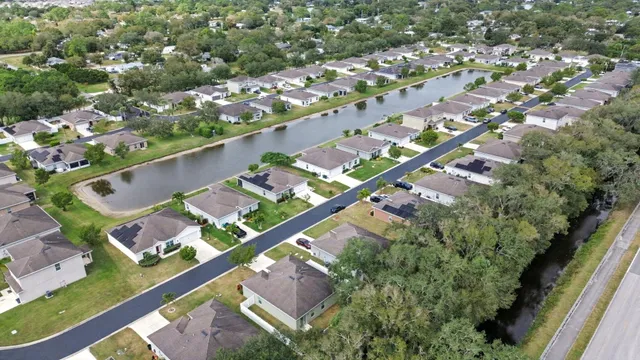 $320,000 | 5234 Oakland Lake Circle, Fort Pierce, FL 34951