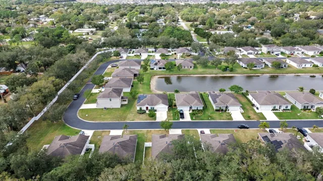 $320,000 | 5234 Oakland Lake Circle, Fort Pierce, FL 34951