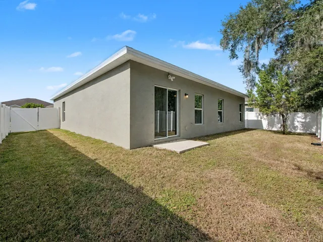 $320,000 | 5234 Oakland Lake Circle, Fort Pierce, FL 34951