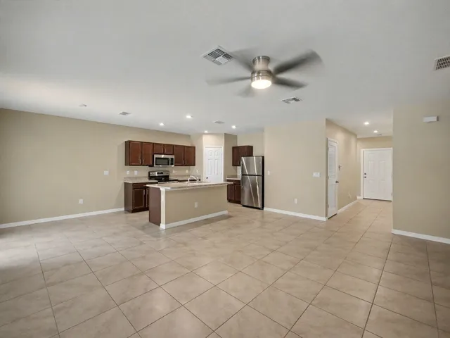 $320,000 | 5234 Oakland Lake Circle, Fort Pierce, FL 34951