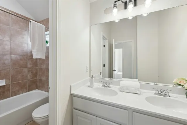 $775,000 | 2605 Mancuso Bend, Cedar Park, TX 78613